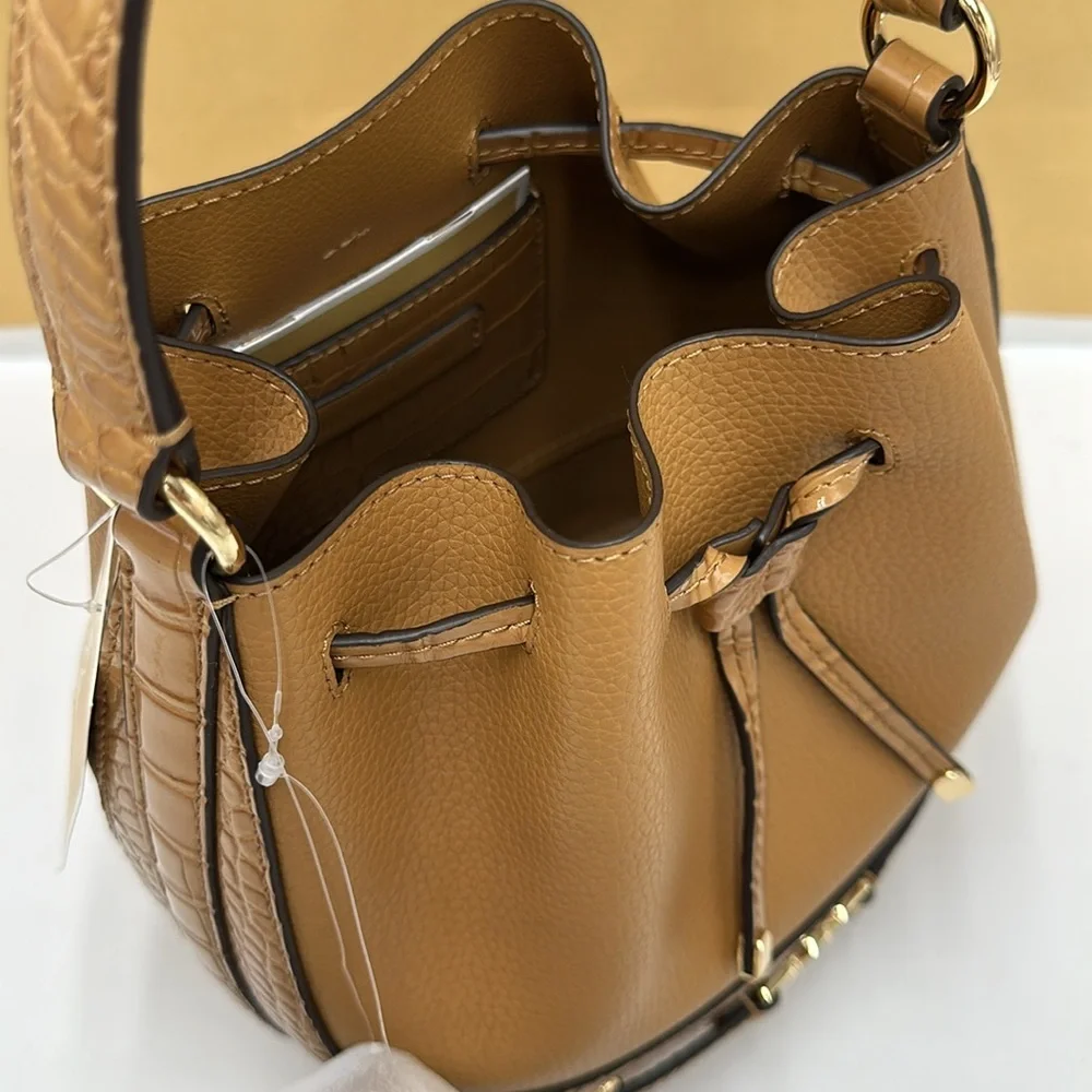 MICHAEL KORS  Reed Medium Pebbled Leather Belted Bucket Messenger SatchelCrossbo